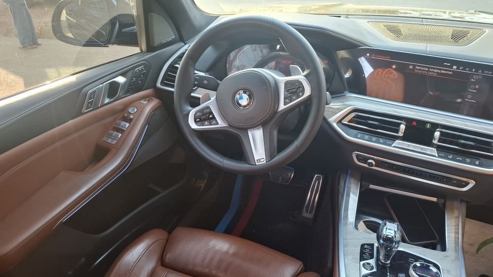 BMW X7 Xdrive 40i нисия. савдога. берилади