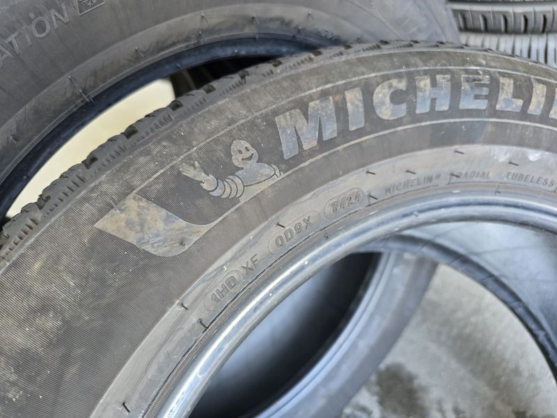 235/60/18 MICHELIN 4бр