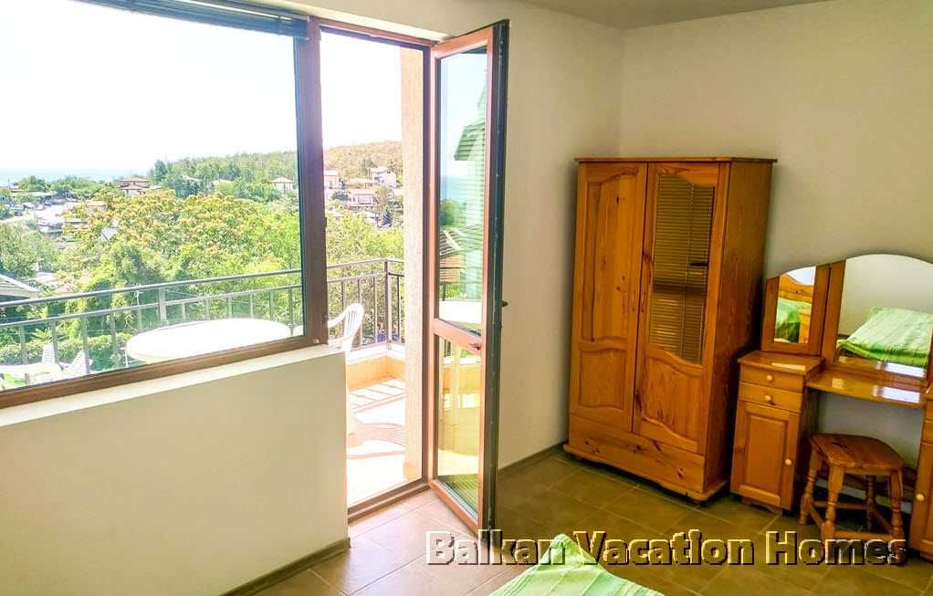 Продава се Тристаен апартамент в Балчик - 94 кв.м за 1062 €/кв.м - Снимка #10