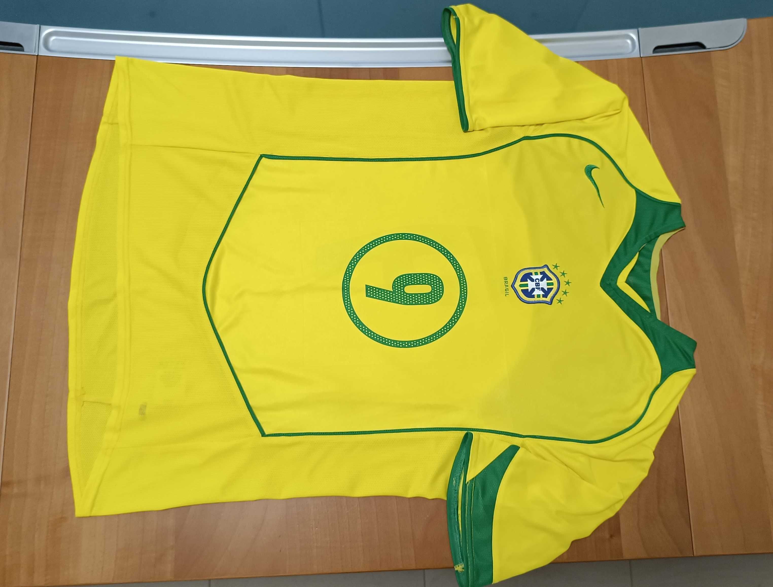 Nike Brazil-#9-Ronaldo-2004-2006-Много Запазена