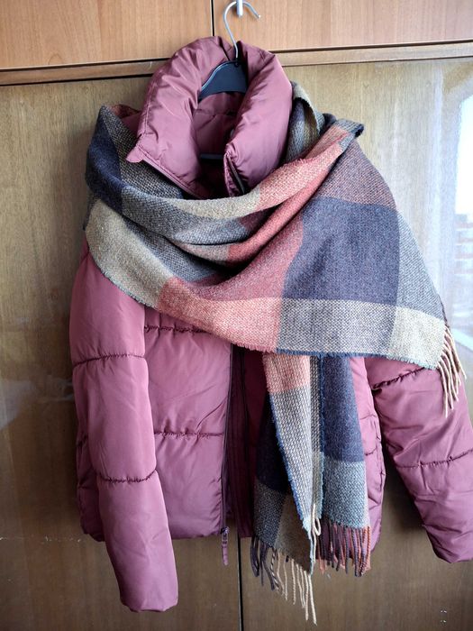 Дамско зимно яке+ подарък шал