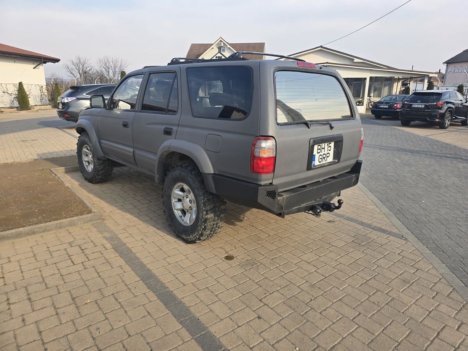Toyota 4runner 3.4 benzina anul 1998e
