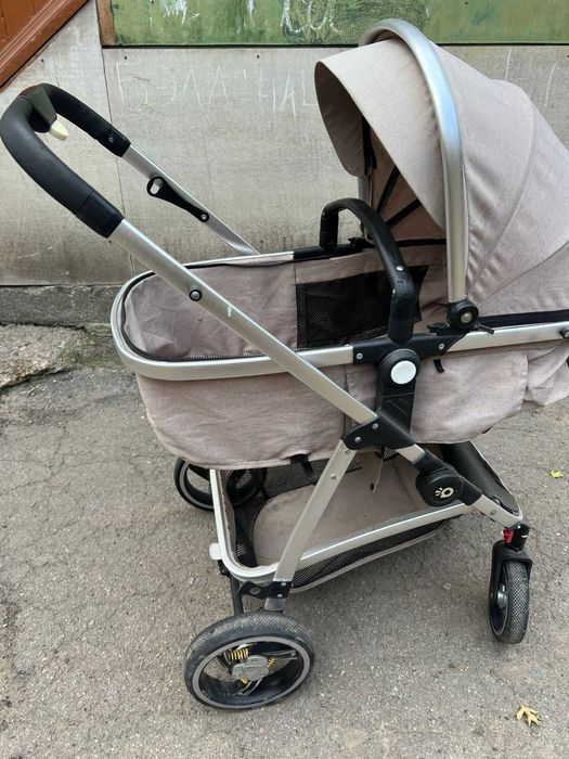 Коляска детская в отличном состоянии