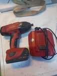 Гайковерт  Hilti комплект
