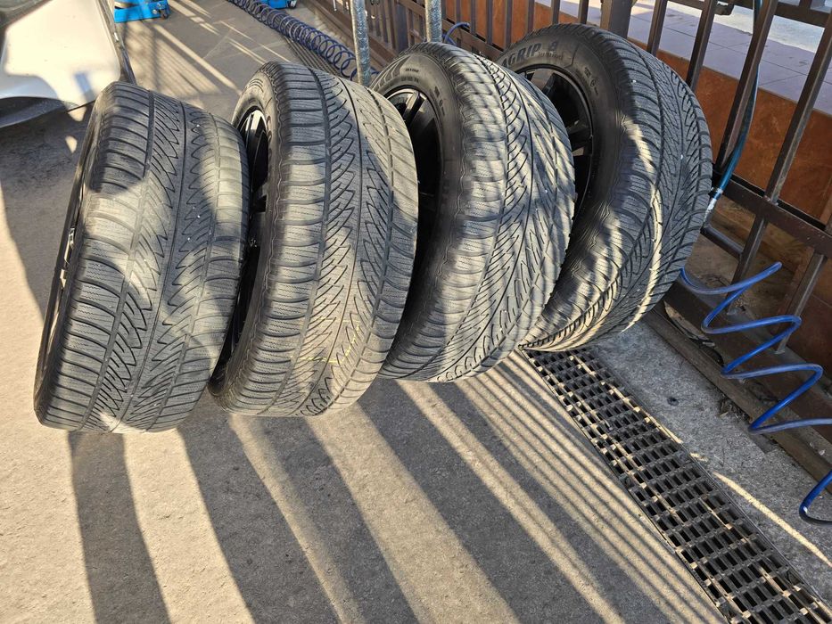 285 45 20 зимни гуми Goodyear Ultra grip 8