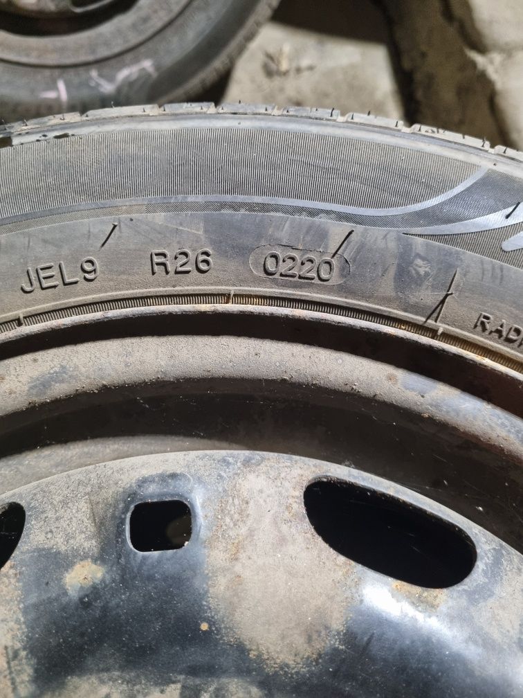 Jante + cauciucuri de vara 185/55R14 (POLO, GOLF, SEAT)