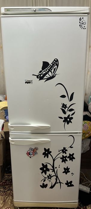 Продам холодильник