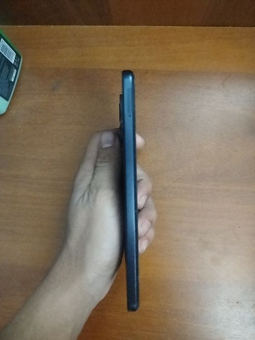 Редми нот 12 телефон