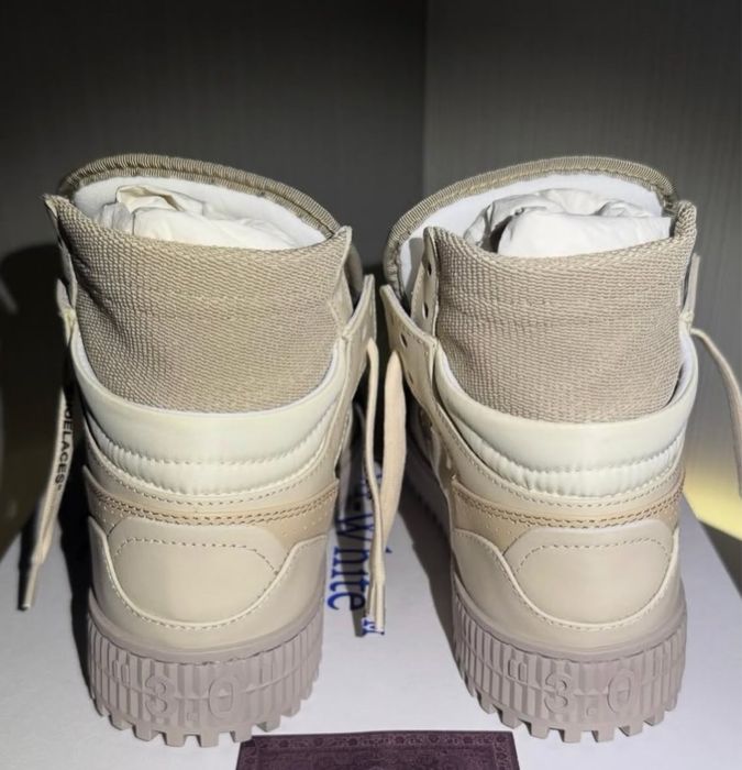 Adidasi off white court 3.0