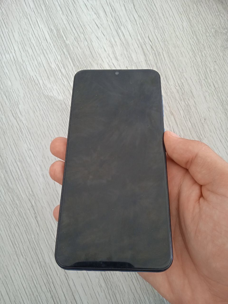 Samsung A30 abmen faqat iphonega 7-8