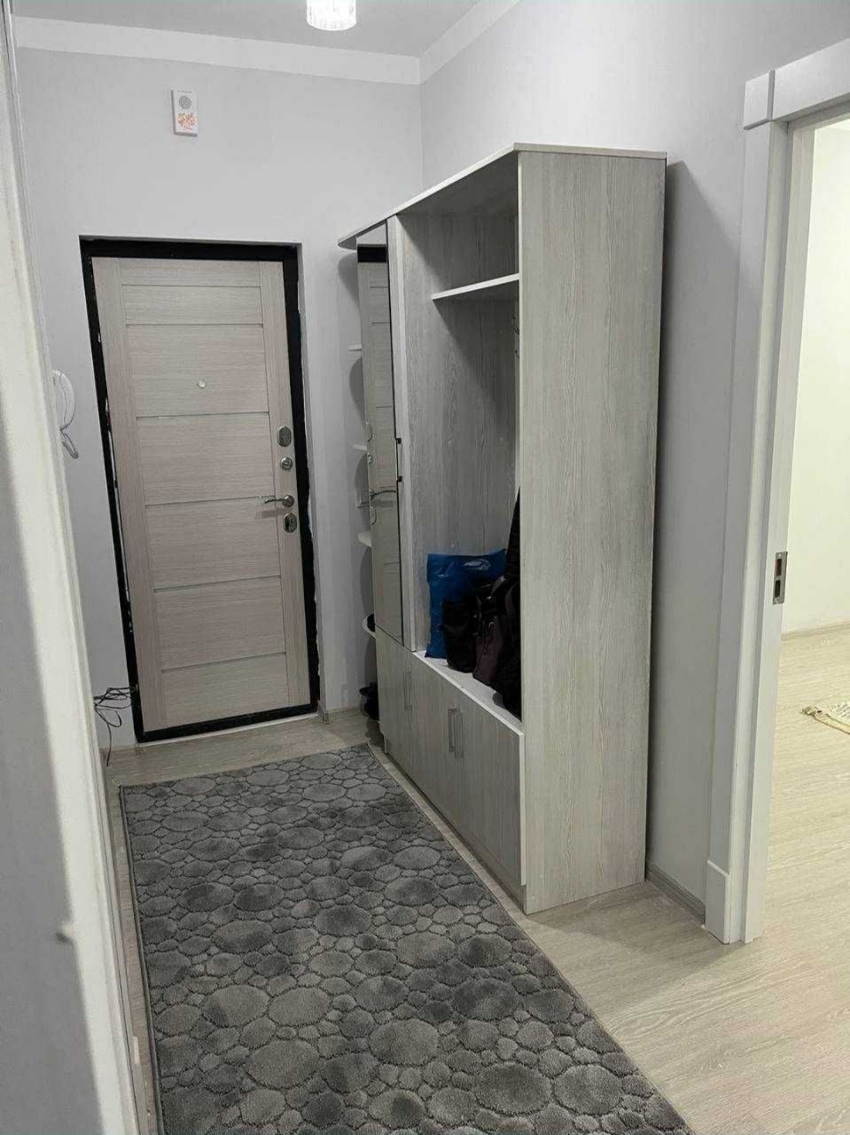 Yunusabad 15 kvartal 3 xona (72²) 4 etaj 9 etajlik sotiladi