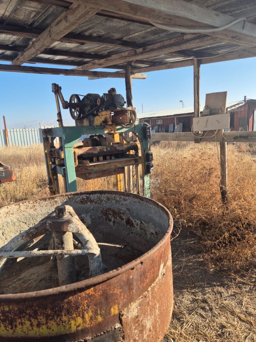 Станок для изготовления сплиттерных блоков