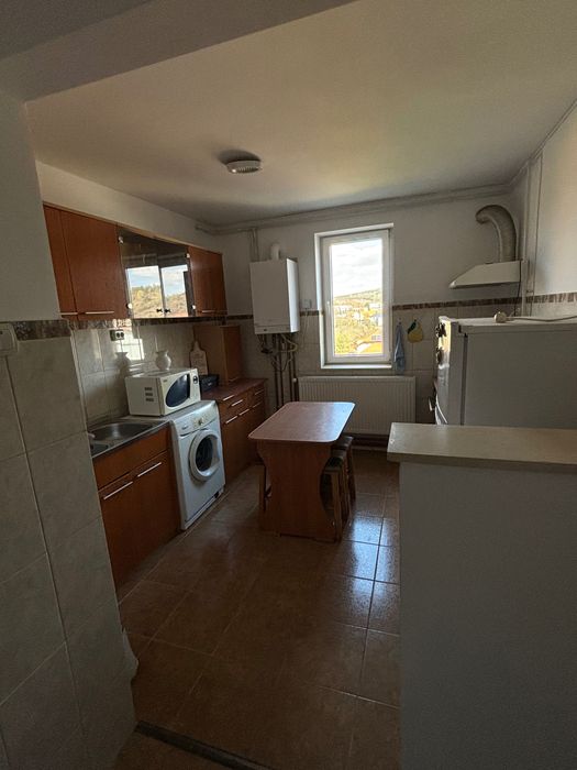 Apartament 4 camere