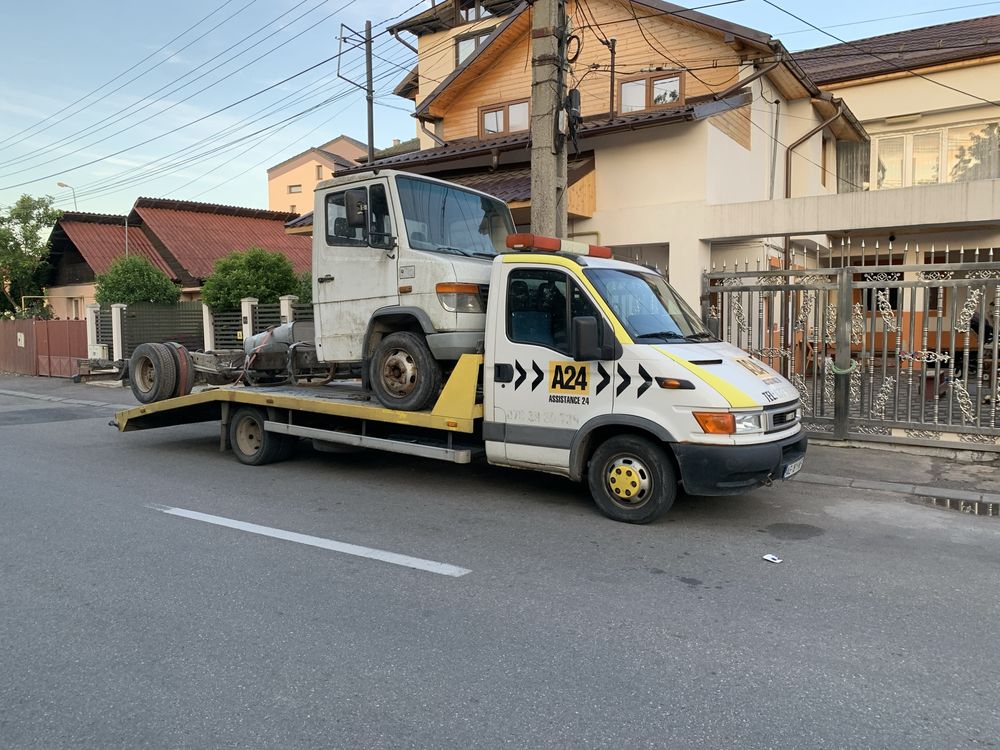 Tractari auto utilaje dube tractoare
