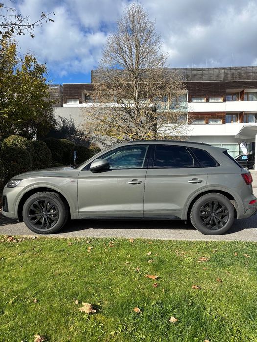 Audi Q5 ca si nouă, unic proprietar, garaj, garantie 5 ani, matrix, S line,