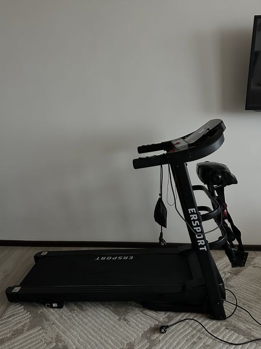 Продам беговую дорожку