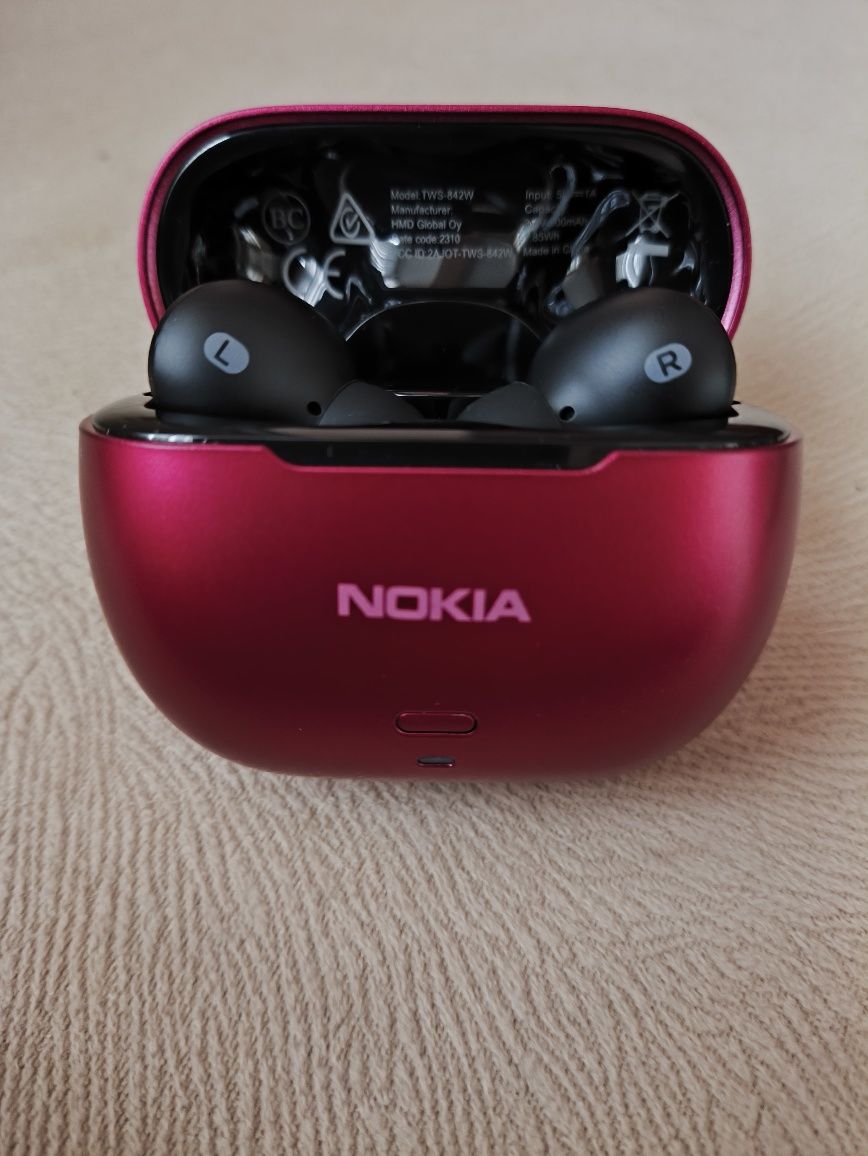 Bluetooth слушалки Nokia clarity earbuds 2+ (Нови)