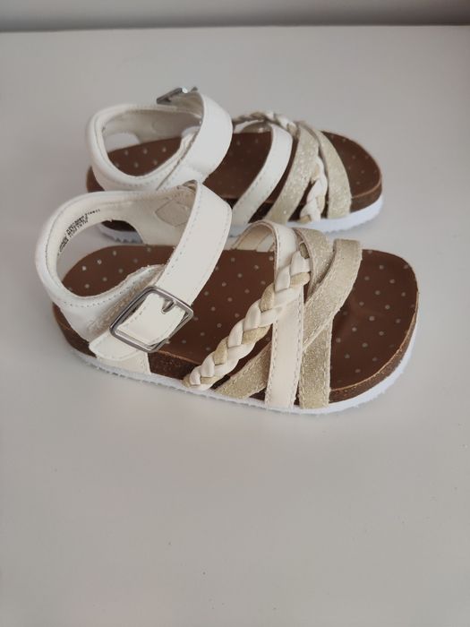 Детски сандали размер 21