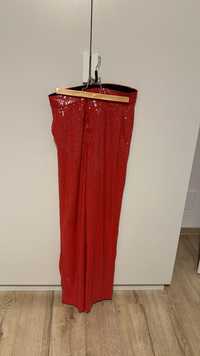 Pantaloni cu paiete rosii