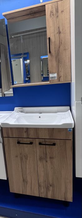 Комплект мебели.Мебель для ванной комнаты, ванны,инсталляции, унитазы.