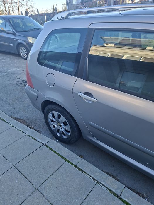 Продава се или Бартер Пежо 307 sw
