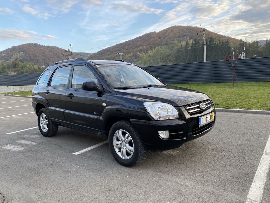 Kia Sportage 2.0 CRDI / 4x4 / Navigatie / Piele / Incalzire in Scaune