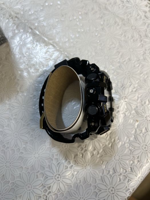 Casio G-shock GA-710GB-1AER