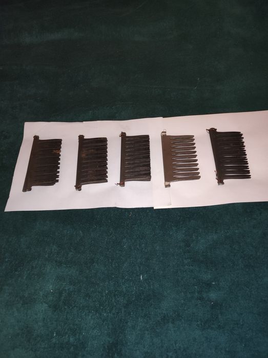 Vand  Ieftin  5 seturi  lame pentru  Tilincă  si un Grătar  fripturi .