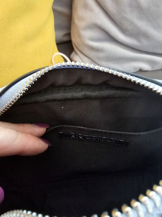 Нова оригинална чанта Armani