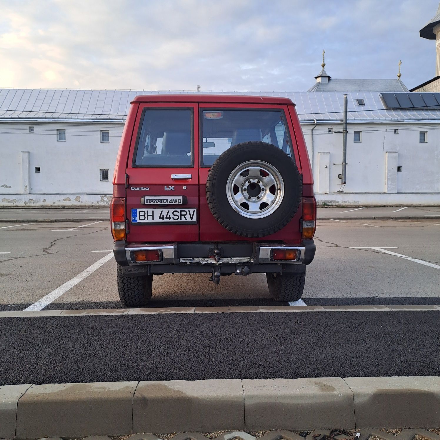 Toyota Land Cruiser J70