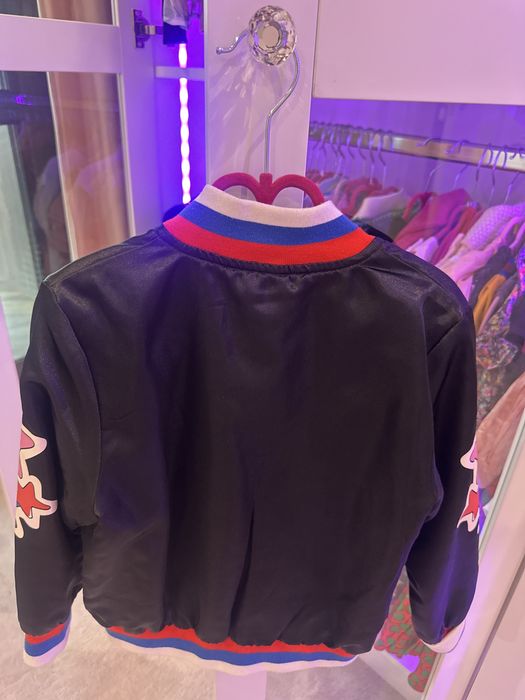 Продавам якета подходящи за предстоящия сезон