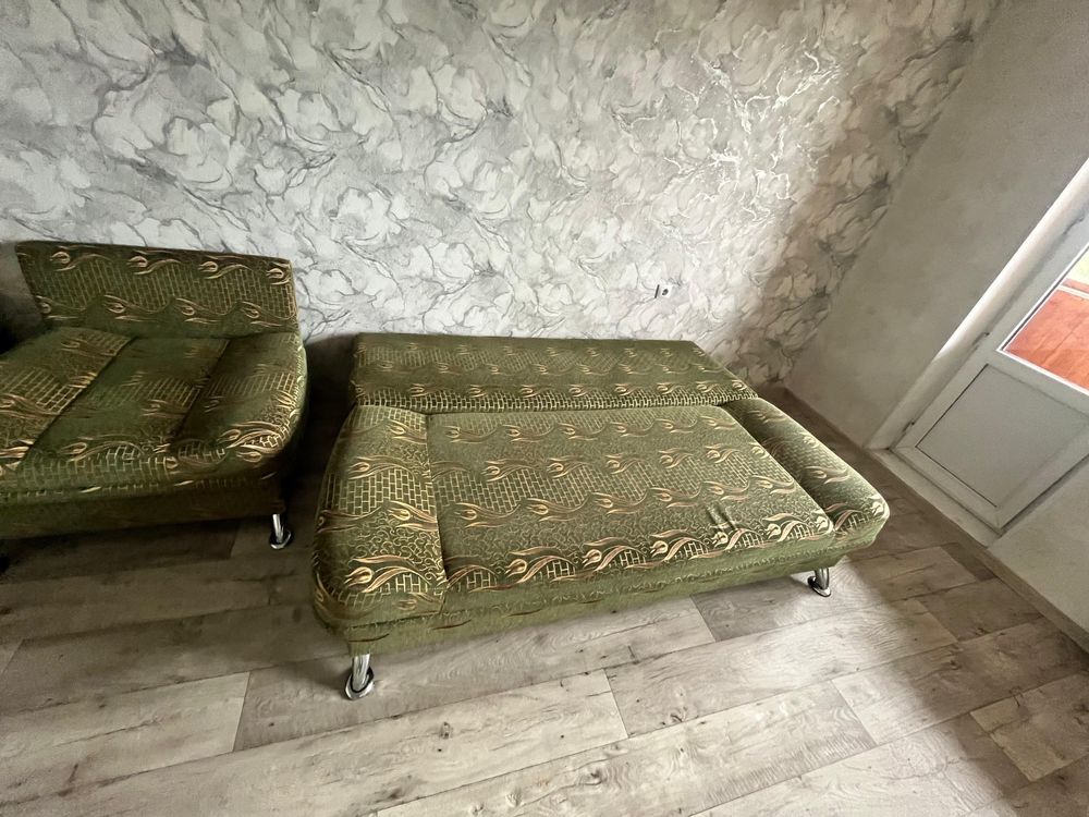 Диван с креслами