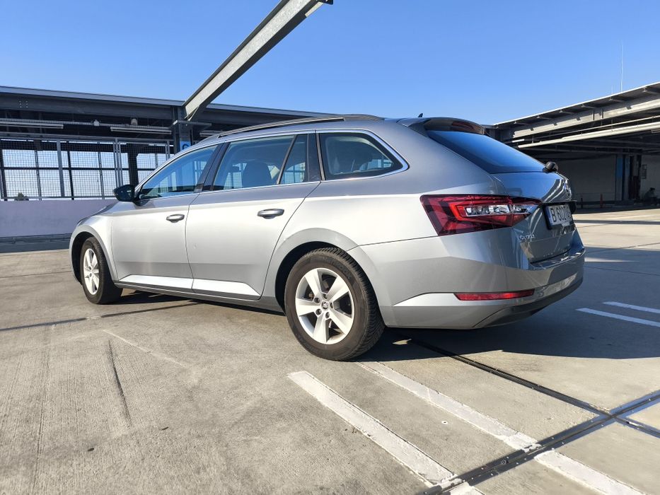 Skoda Superb 2017 TVA inclus și deductibil