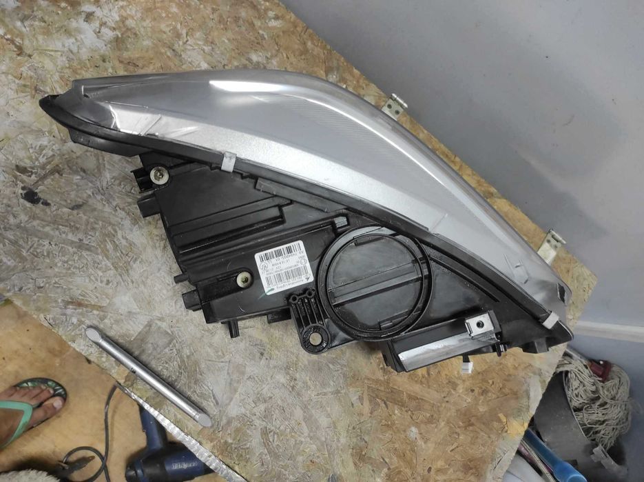 Ляв фар фарове BMW F45 F46 LED  lqv far farove БМВ ф 45 46