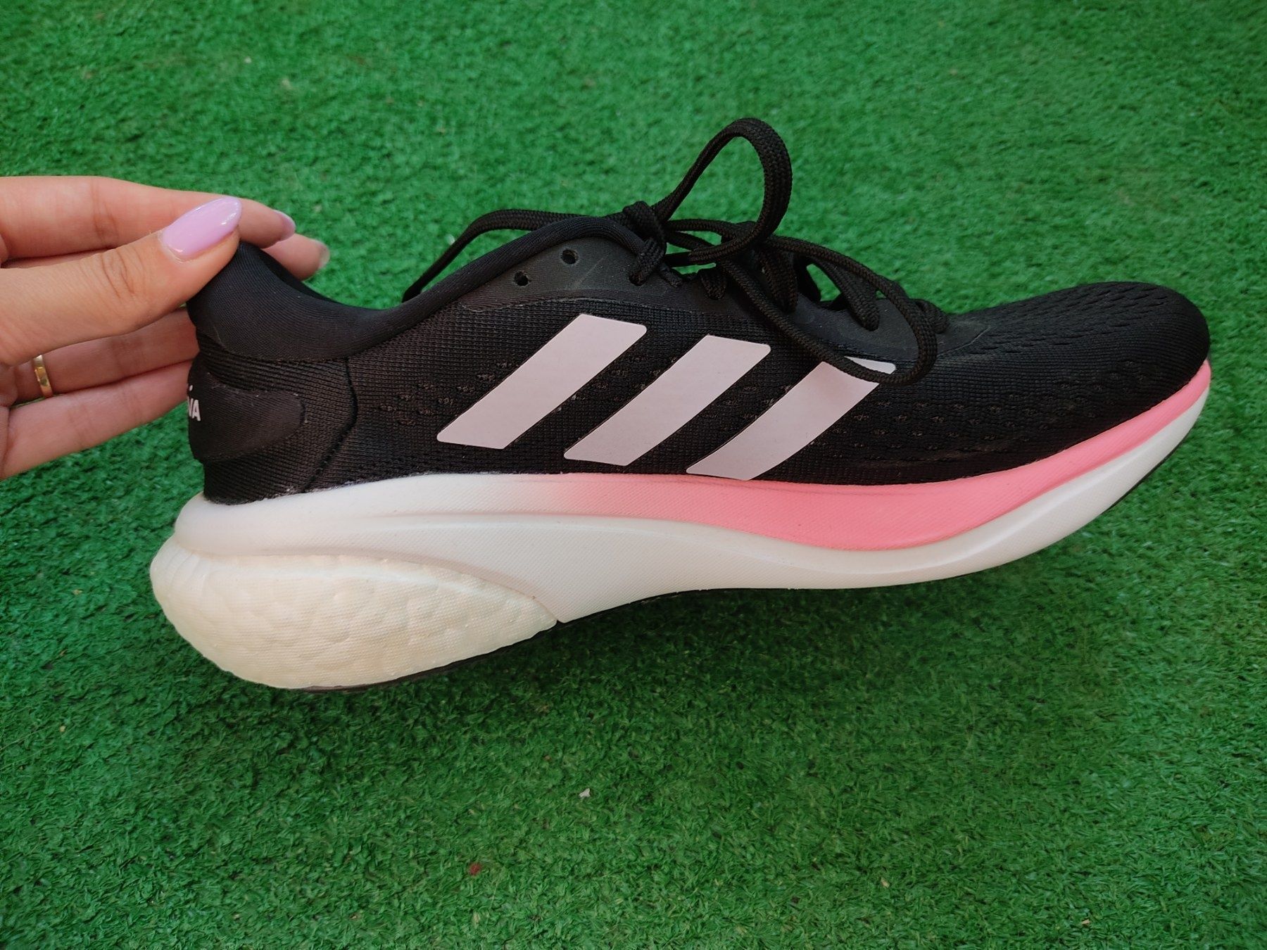 Adidas  Supernova