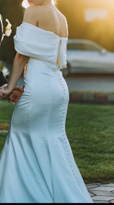 Rochie mireasă + voal cadou