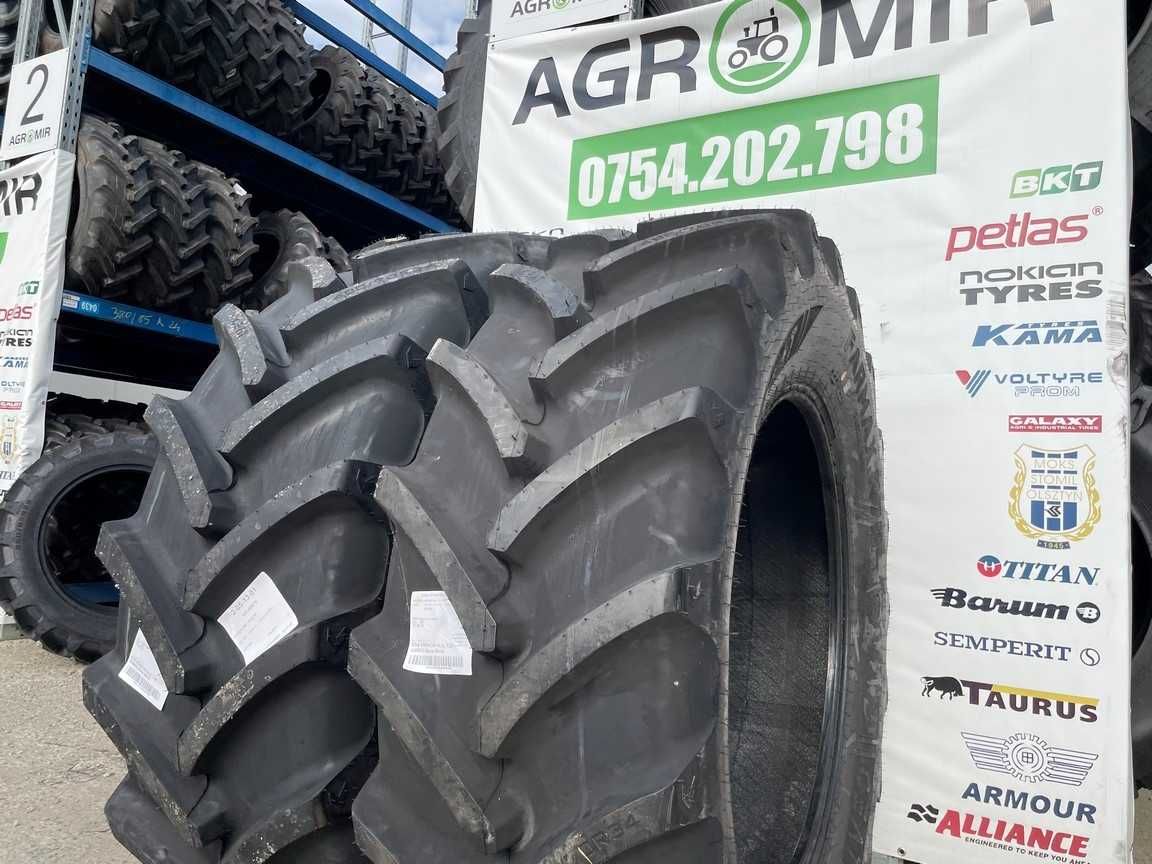 Anvelope radiale noi 480/70R34 pentru tractor spate marca CEAT