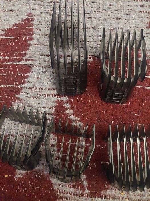 Grătar mașina de tuns Philips cinci dimensiuni.