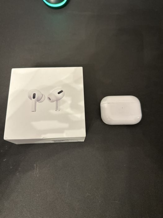 Наушник Airpods pro с кейсом