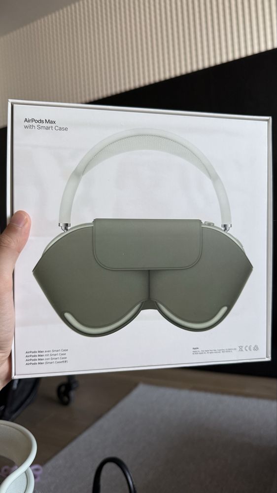 Airpods max green