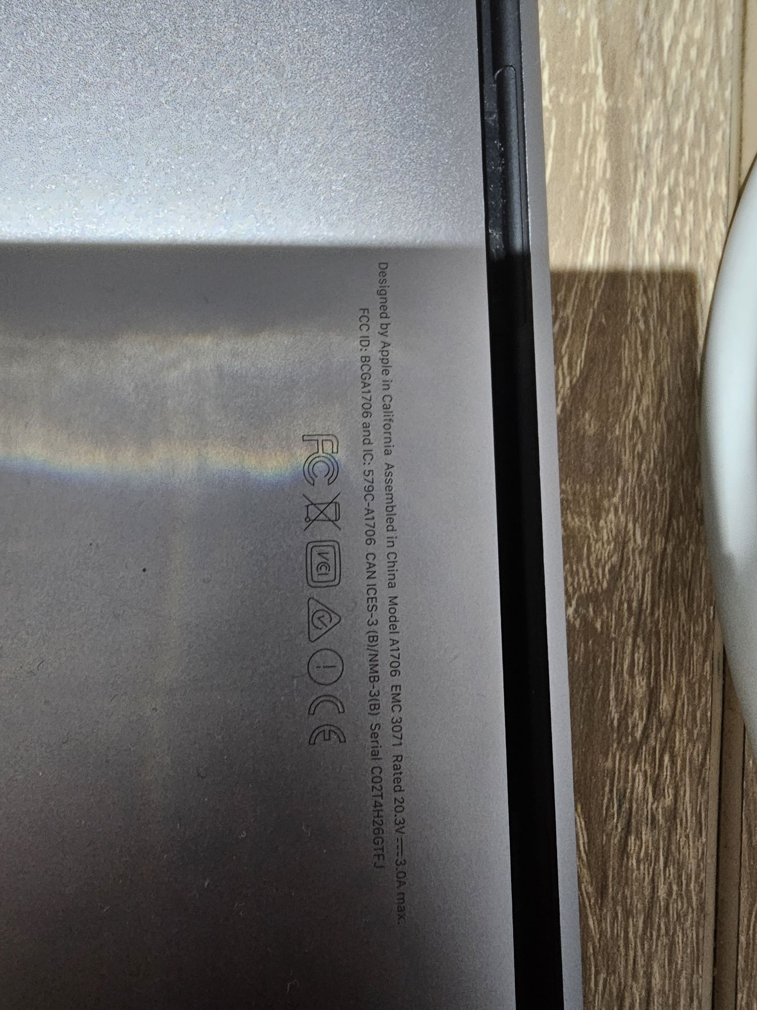 Vand macbook pro 2016 touchbar