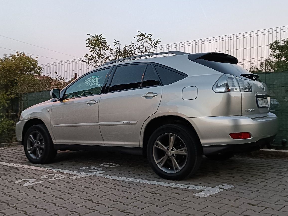 Lexus RX 400h cu istoric complet și GPL