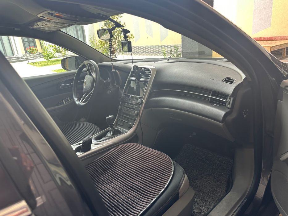 Малибу 1 сотилади