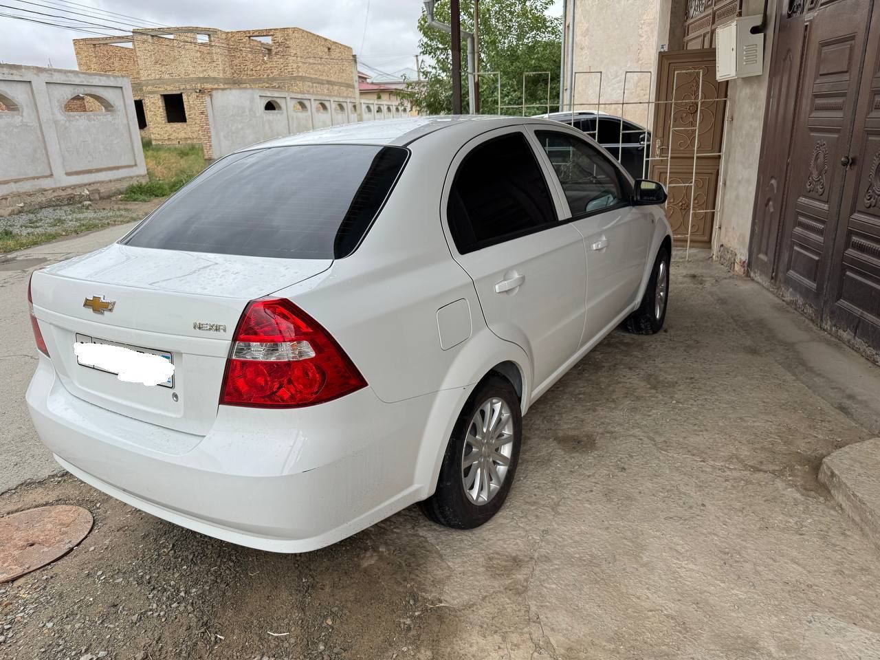 Chevrolet Nexia 3 LT (MT)