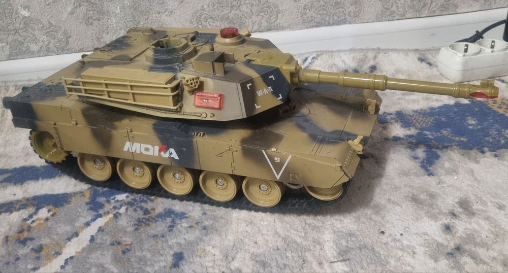 Продам игрушки для мальчика