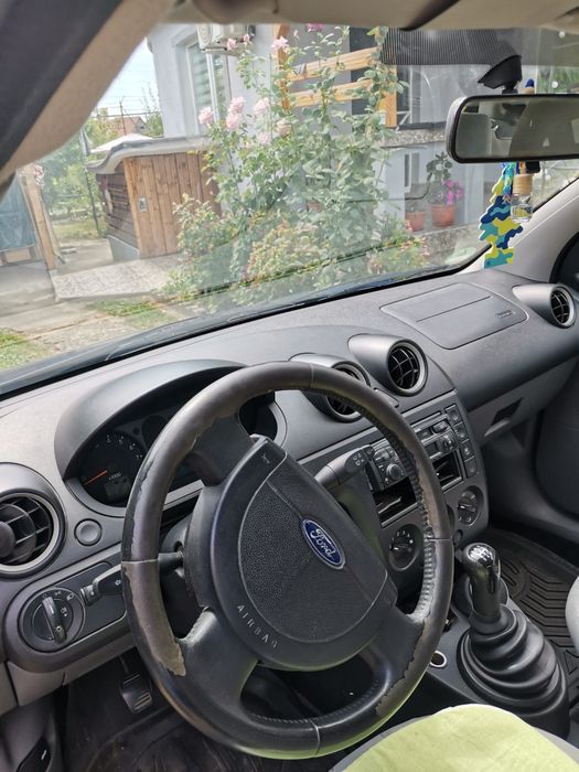 Vand Ford Fiesta