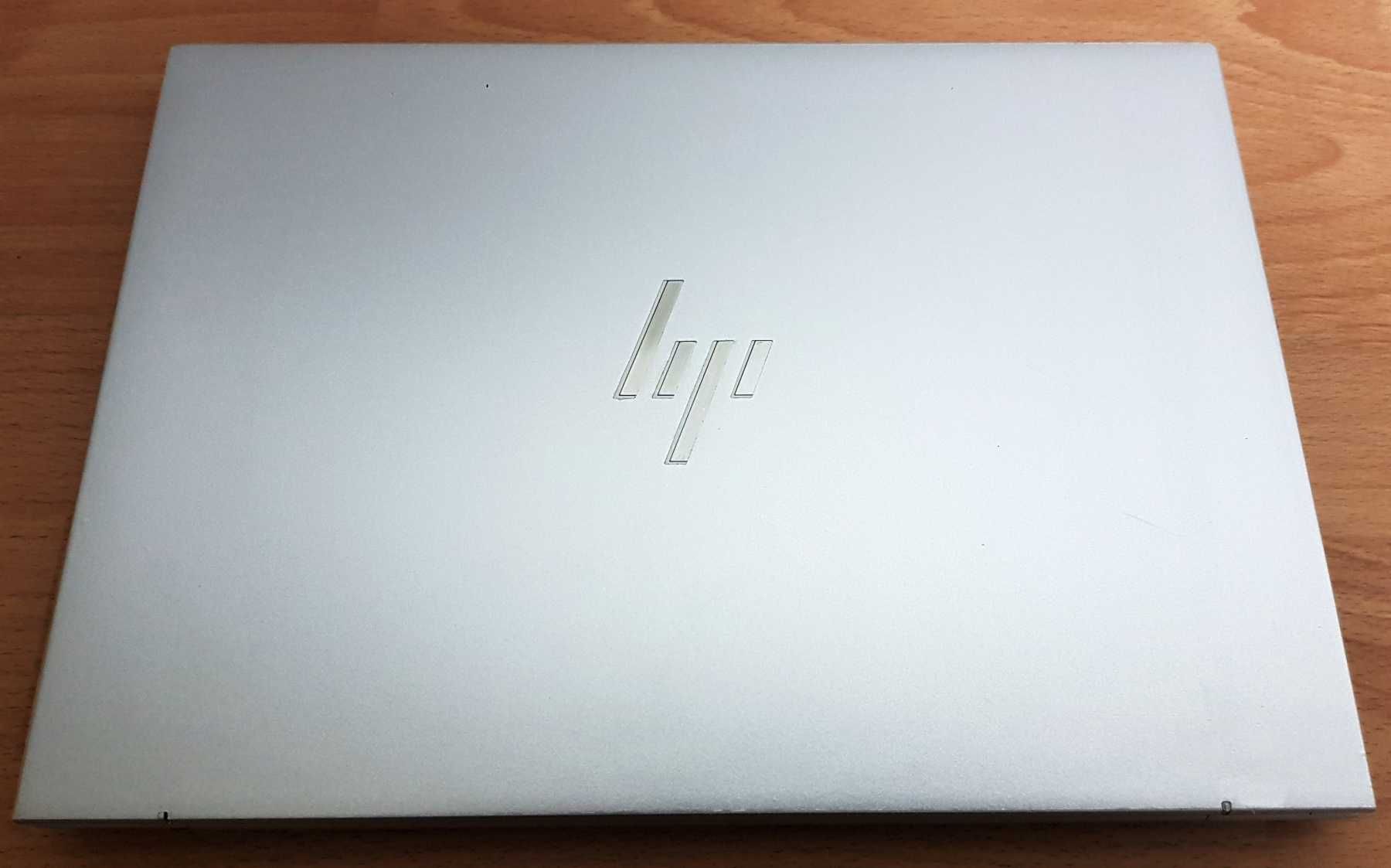 HP EliteBook 840 G10,14",1000 Nits,in perfecta stare,la cutie