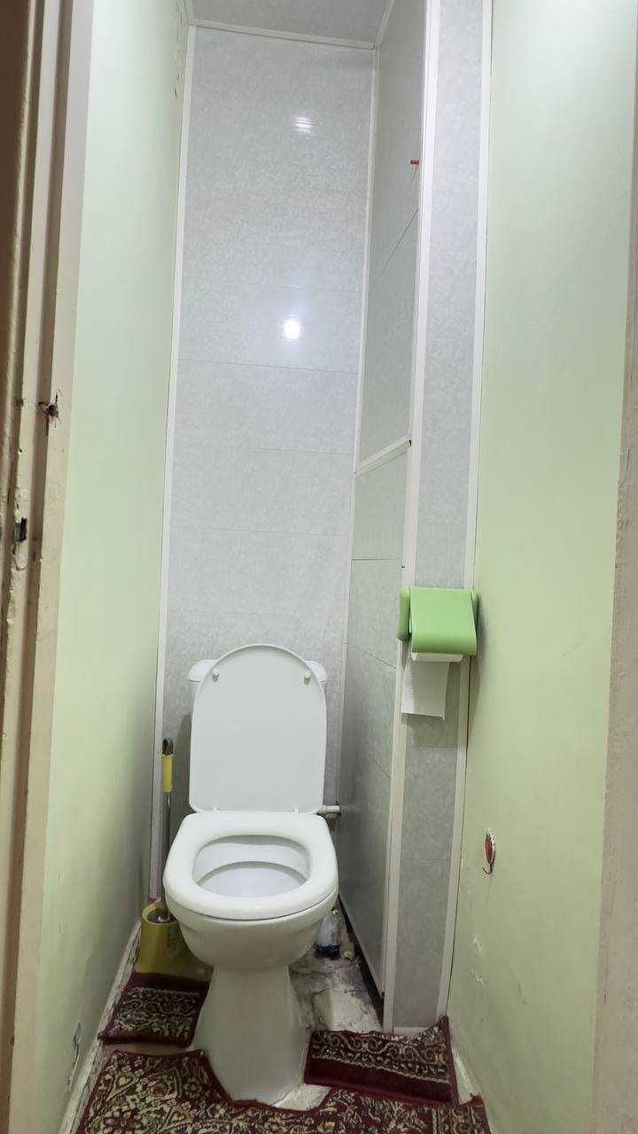 Продаётся 2-комнатная 
Ц-13 Корзинка на Абая

55 м²