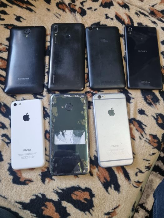 Telefoane de piese