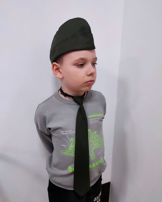 Военная атрибутика, пилотка, галстук, 9 мая, День Победы